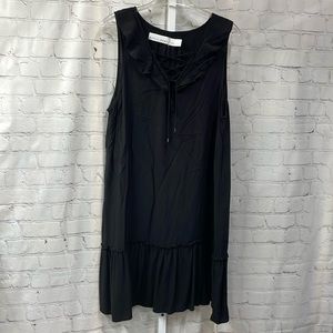 Kelly Renee tie front ruffled sleeveless tier ruffled bottom XL dress